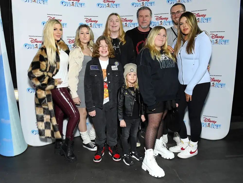 Dean McDermott Responds to Tori Spelling Divorce Filing Family