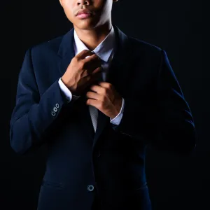 Discover the Top Men's Cologne to Revamp Your Style