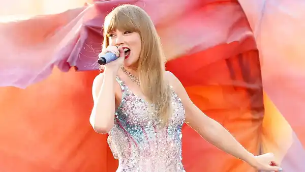 Feature Breaking Down Taylor Swift I Can Do It With a Broken Heart Playlist