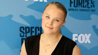 Feature JoJo Siwa Reveals Past Situation With an Ex on Call Her Daddy