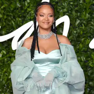 Feature Rihanna Talks Plastic Surgery Wishes