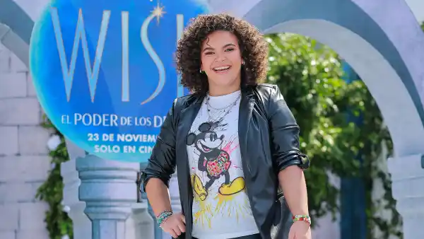 Lucerito Mijares durante el estreno de la película "Wish" en CDMX en noviembre del 2023.