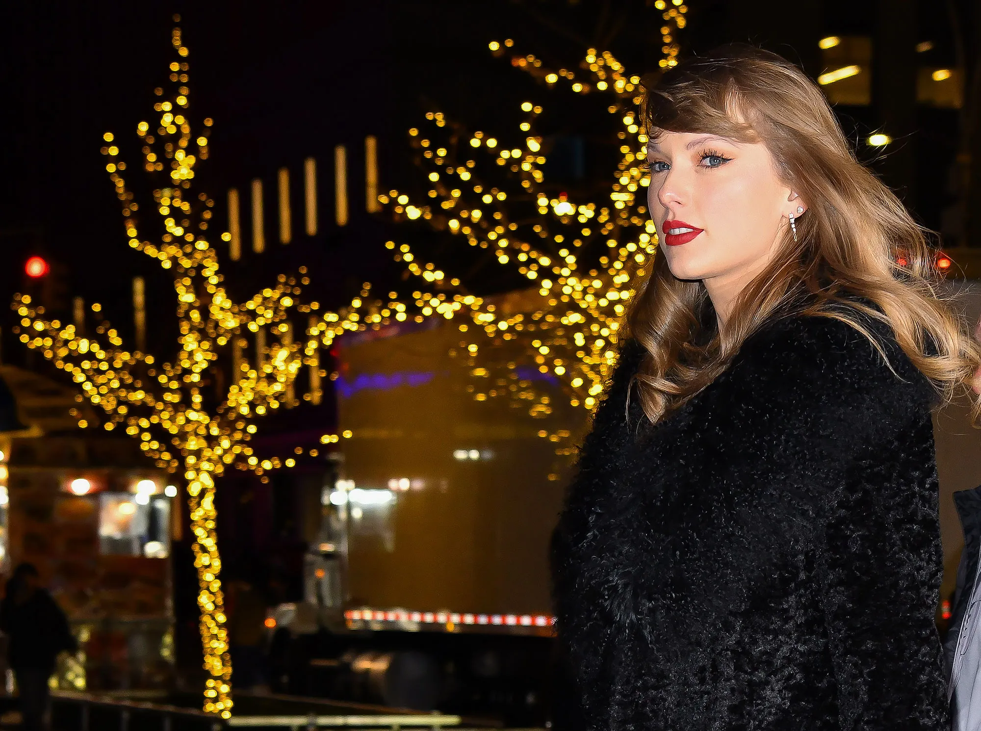 Is The Black Dog From Taylor Swift The Tortured Poets Department a Real Place