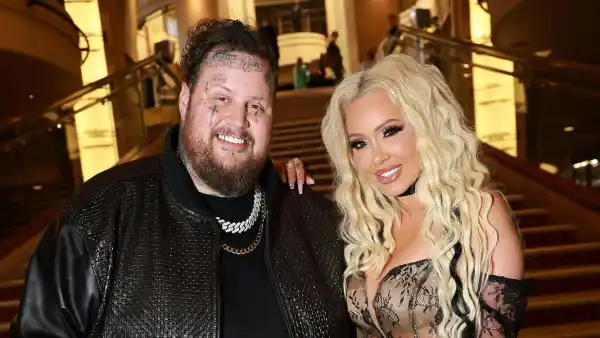 Jelly Roll and Bunnie XO s Plane Makes Emergency Landing En Route to CMT Awards I Swear We re Coming 309