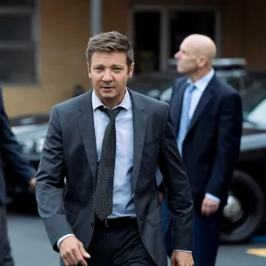 Jeremy Renner Returns to Mayor of Kingstown After Accident Everything to Know About Season 3 505