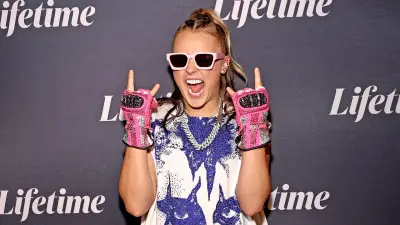 JoJo Siwa Proclaims the Girl With the Bow ‘Will Never Come Back