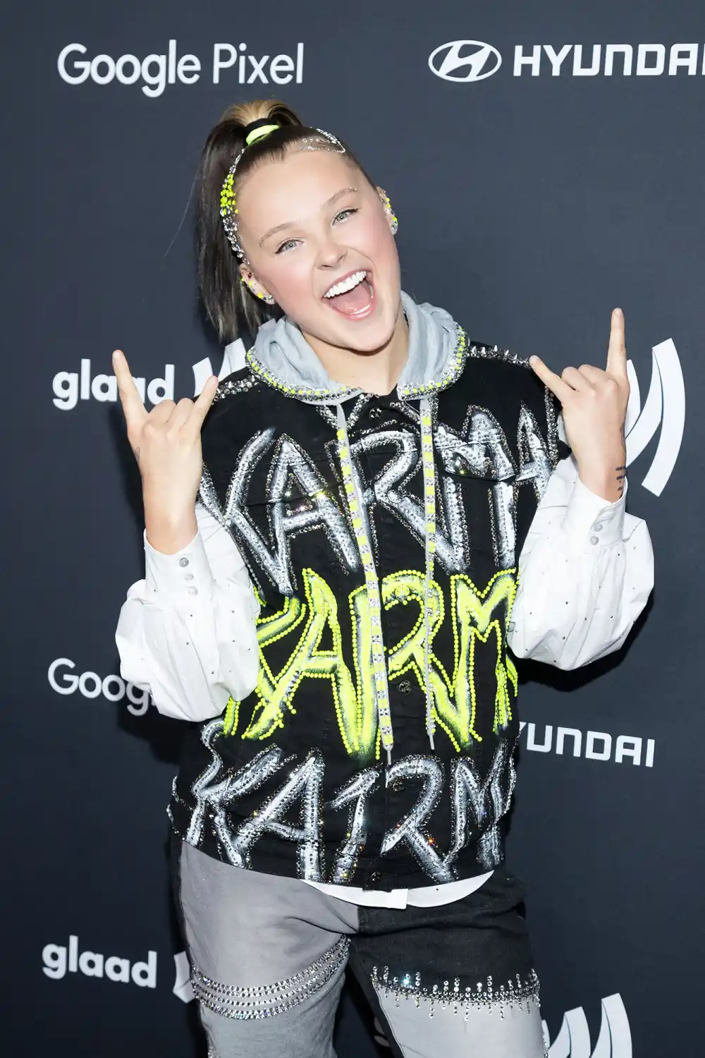 JoJo Siwa Reveals Past Situation With an Ex on Call Her Daddy