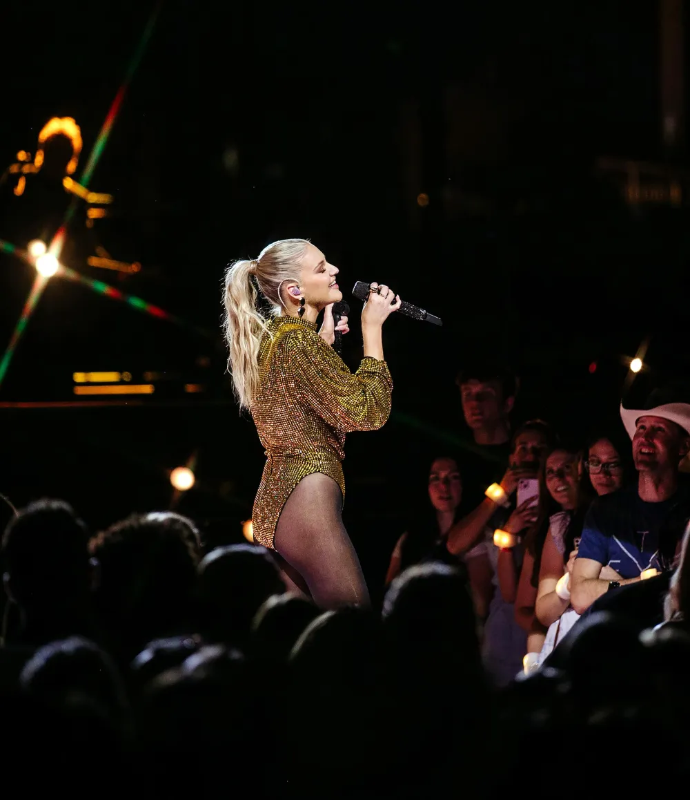 Kelsea Ballerini Goes Pantsless at the CMTs and Fires Back at Critics: &lsquo;It Looks Hot. Period&rsquo;