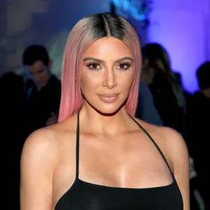 Kim Kardashian Debuts Pastel Pink Pixie Cut Days After Bleaching Hair Platinum Blonde