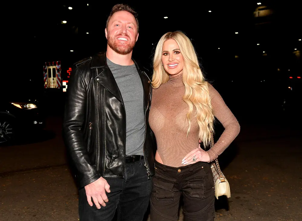 Kim Zolciak-Biermann and Kroy Biermann&rsquo;s Atlanta House May Be Foreclosed on After All- Details 369