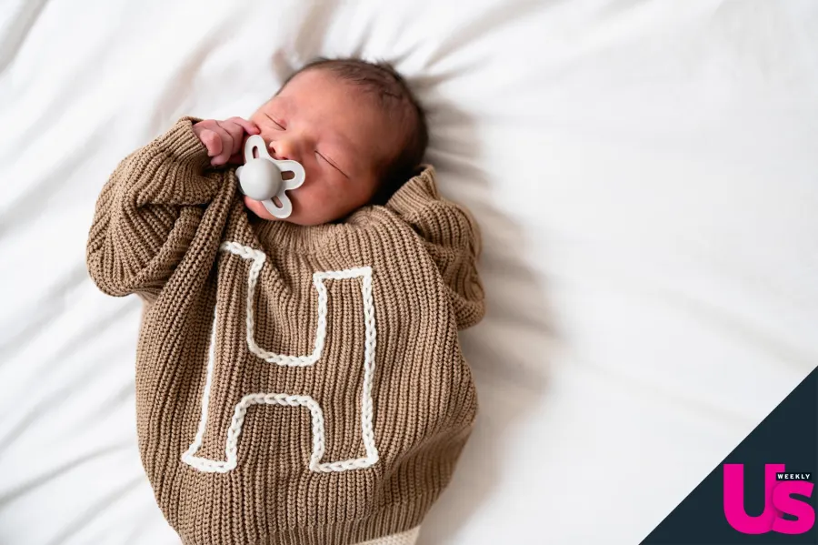 'Love Is Blind' Alum Giannina Gibelli Gives Birth, Welcomes 1st Baby With Blake Horstmann MS