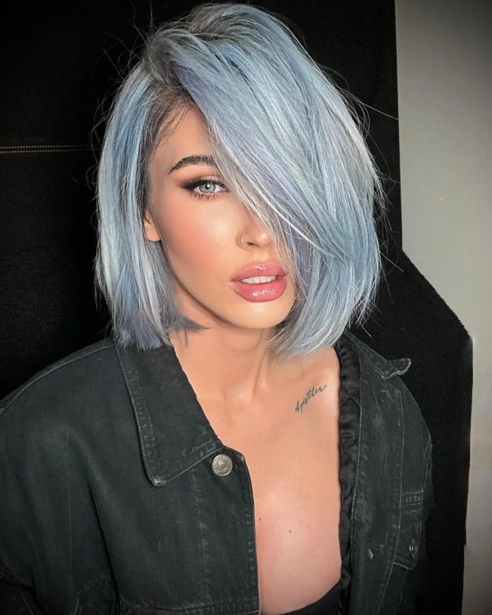 Megan Fox Unveils Icy Blue Hair Makeover 973