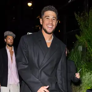 NBA Player Devin Booker Playfully Responds to Fans Who Think He Got a Toupee 422