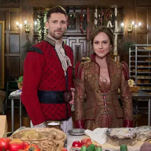 Nikki DeLoach Already Has Thoughts on Goldy and Tom’s Future After ‘Curious Caterer: Foiled Plans’ Kiss