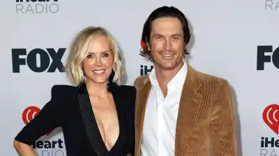Oliver Hudson and Wife Erinn Bartlett's Relationship Timeline