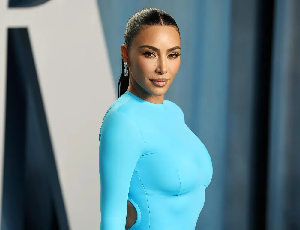 Chicago West Attempts to Wear Kim Kardashian&rsquo;s Balenciaga Shoe Purse as a Heel