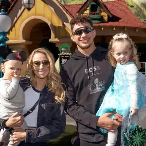 Patrick Mahomes to Retire If Football Interferes With Family: 'I Want to Be There for My Daughter'