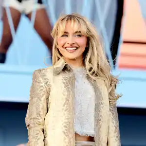 Sabrina Carpenter Coachella Beauty Breakdown 750