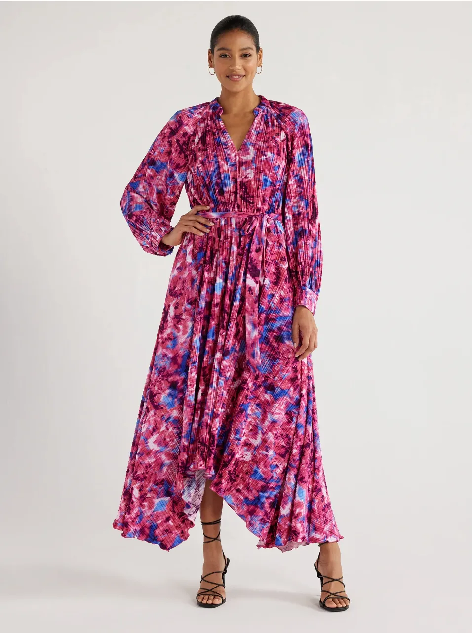 Scoop Women&rsquo;s Pleated Handkerchief Hem Dress with Long Sleeves