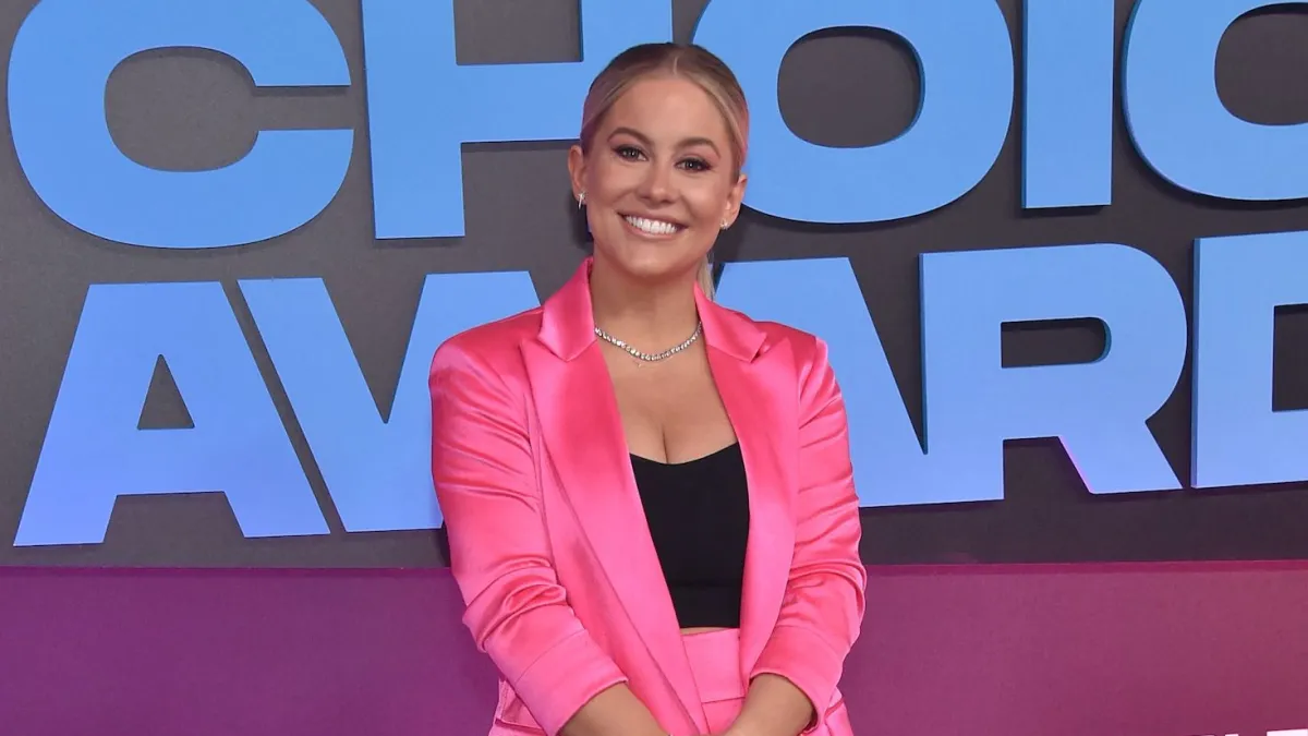 Shawn Johnson’s 2-Year-Old Son Jett Goes to Emergency Room After Hitting Eyebrow: ‘Good Little Scar’