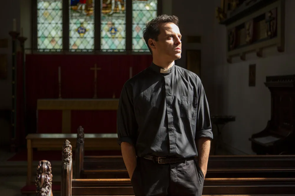 Taylor Swift s TTPD Songs as Fictional Characters Daisy Jones Lucas Scott Katniss Everdeen More 311