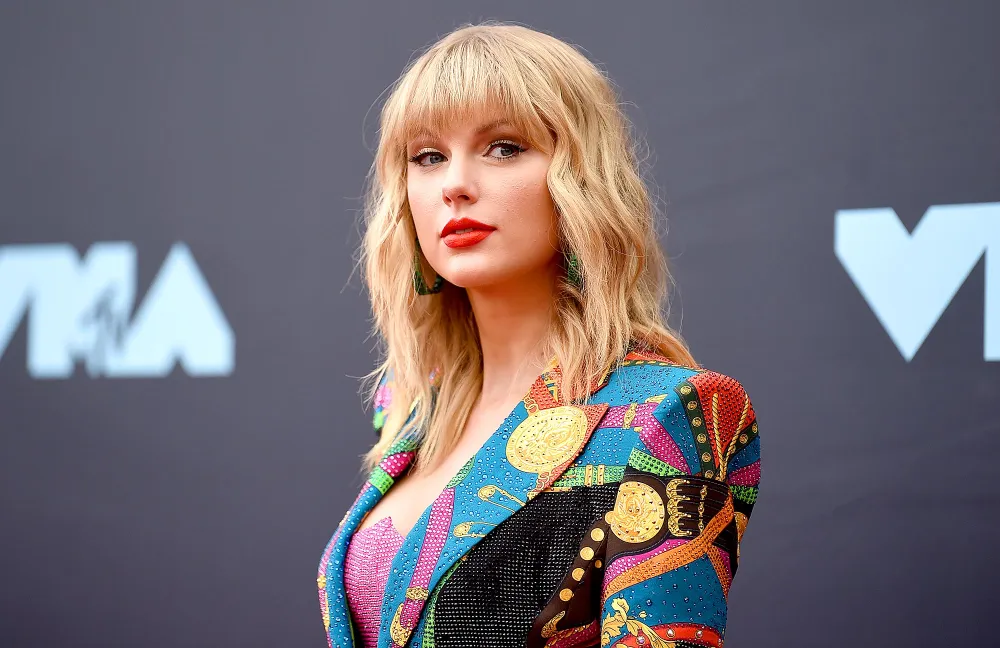 Taylor Swift&rsquo;s History With London Explained: From Her British Boyfriends to Songs About the U.K.