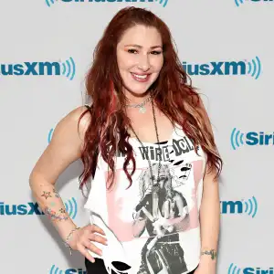 Tiffany Recalls Being Starstruck Meeting Michael Jackson After She Knocked ‘Bad’ Out of No. 1 Spot