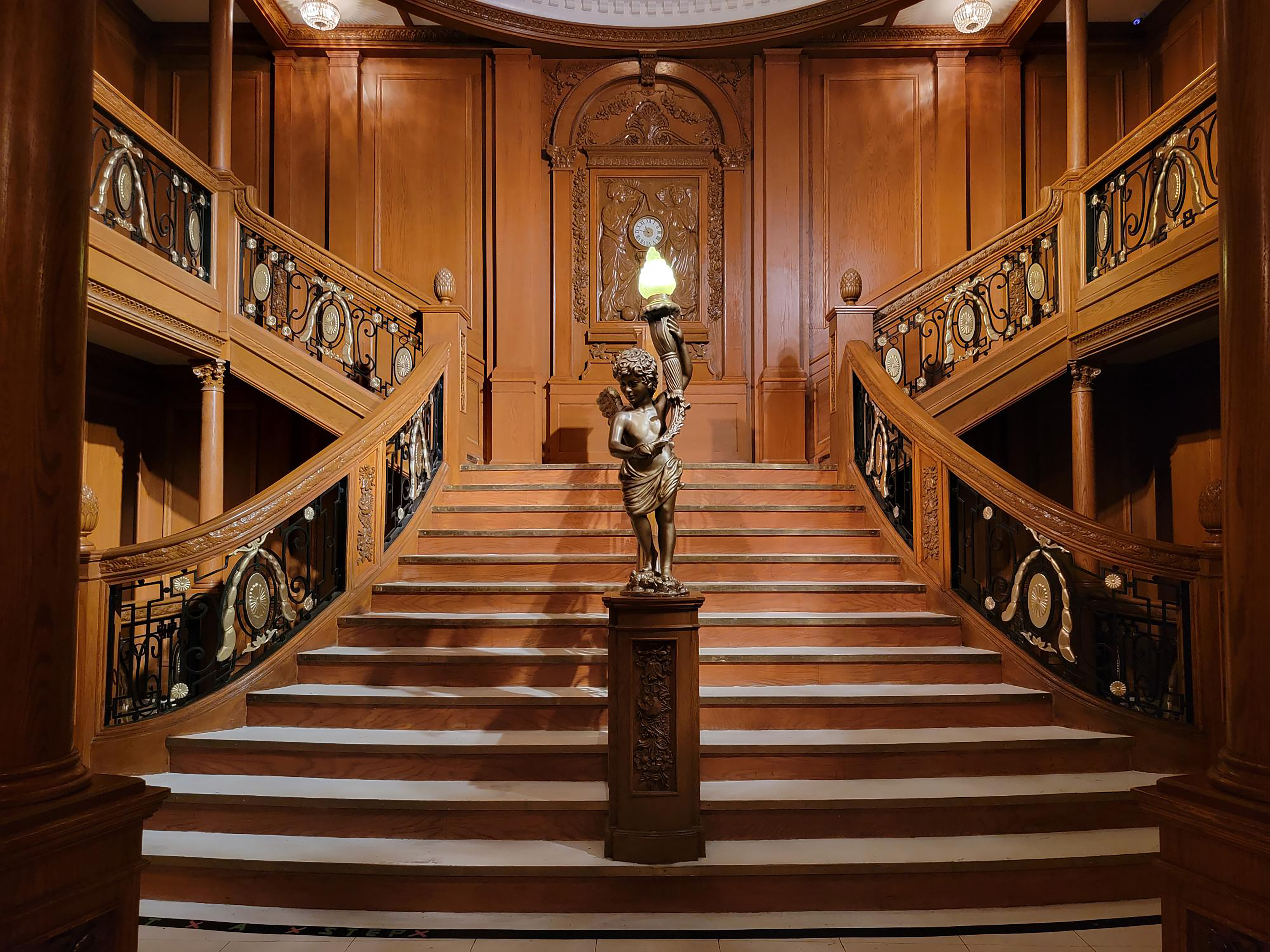 a picture from inside the Titanic