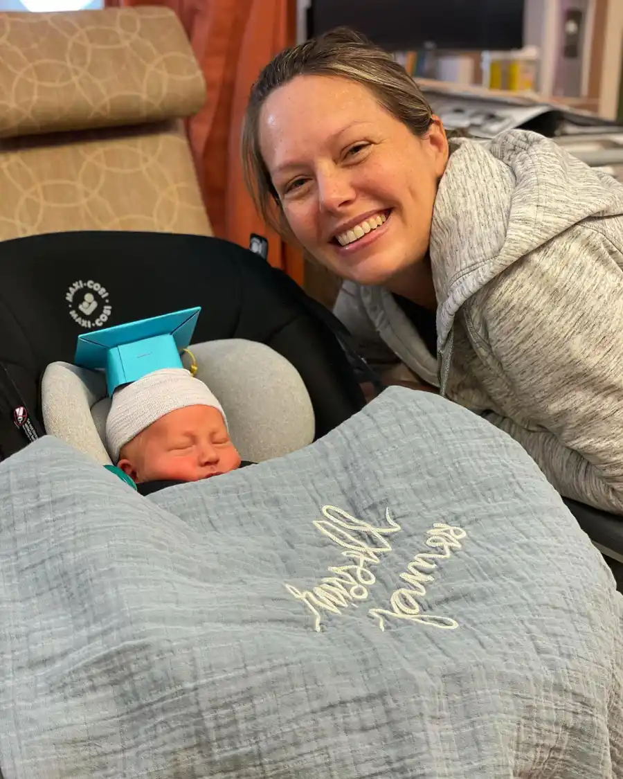 Today Host Dylan Dreyer s Family Album With Her 3 Sons and Husband 295