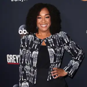 Shonda Rhimes Explains Why She Hired Security After Greys Anatomy Finales
