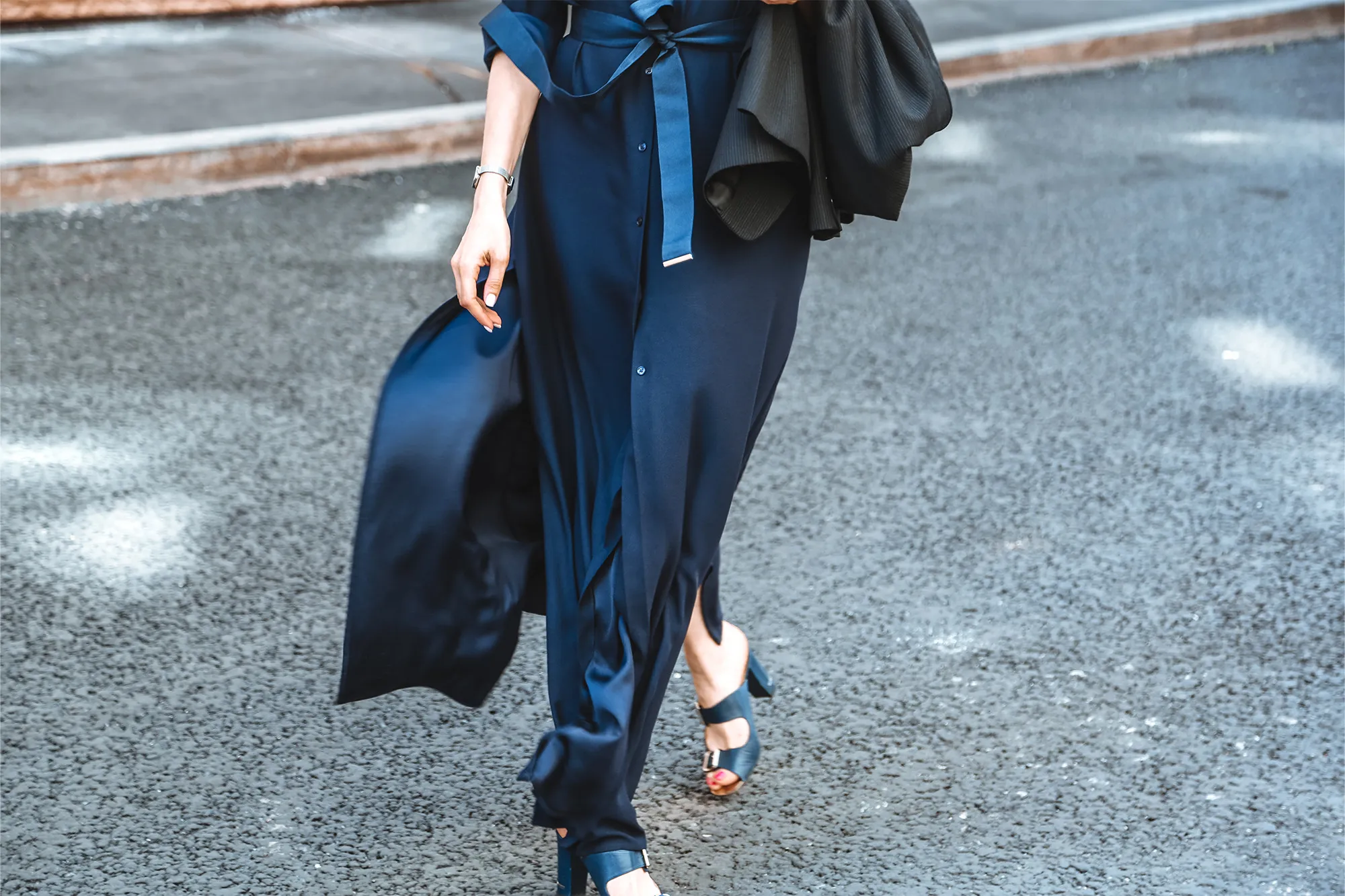 loose fitting clothing