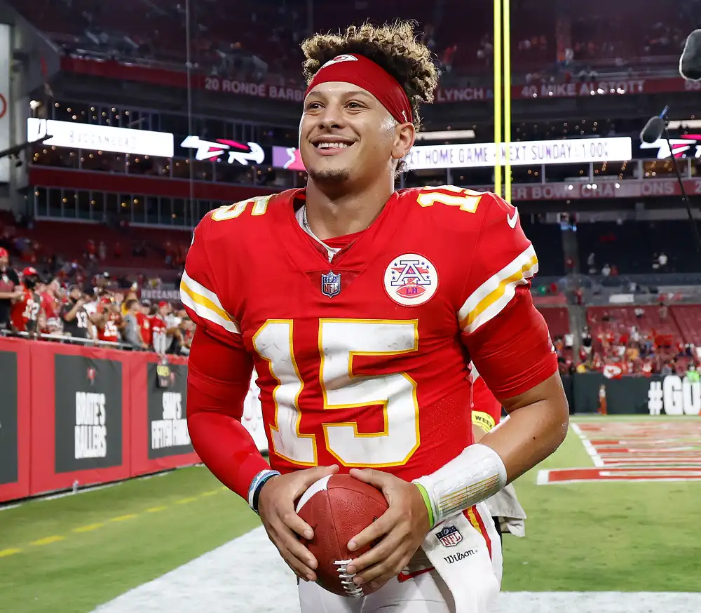 Patrick Mahomes Doesn&rsquo;t Think He&rsquo;s Ready to Host &lsquo;SNL&rsquo; Despite Show&rsquo;s Interest in Him