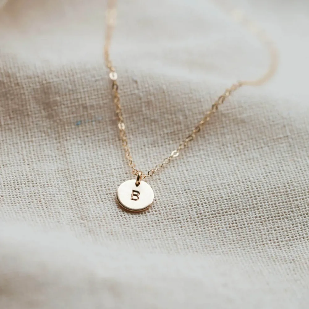 Hello Adorn Tiny Dot Necklace