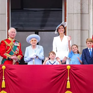 A Guide to Royal Titles and How They Change With Ascensions Queen Consort Prince of Wales and More 556