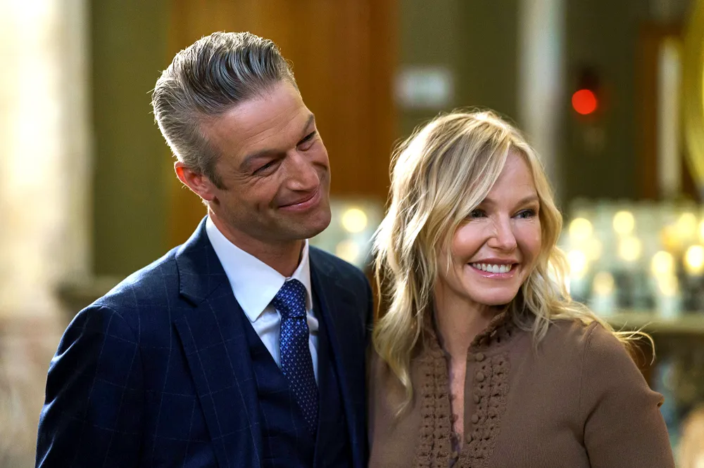 Amanda Rollins Has Domestic Moment With Husband Sonny Carisi in Rare 'Law & Order: SVU' Appearance
