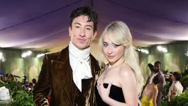 Barry Keoghan and Sabrina Carpenter Pose Together Inside 2024 Met Gala After Entering Separately 743