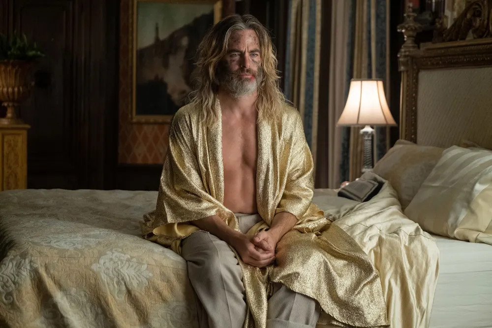 Chris Pine Says Negative Poolman Reviews Became a Come-to-Jesus Moment in His Career Feature