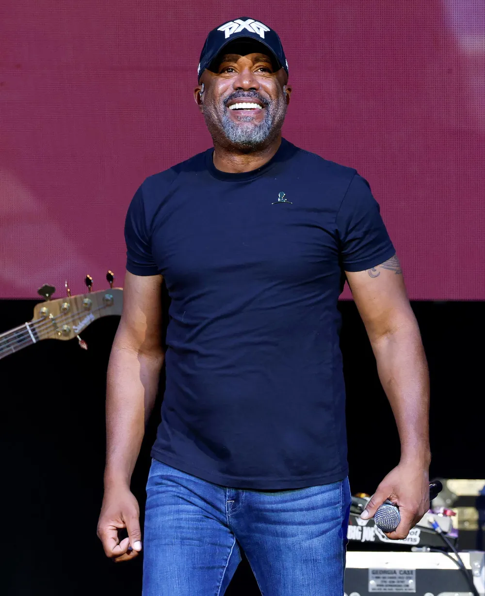 Darius Rucker Looks Back on Hootie & the Blowfish&rsquo;s Hit Single &lsquo;Let Her Cry&rsquo;