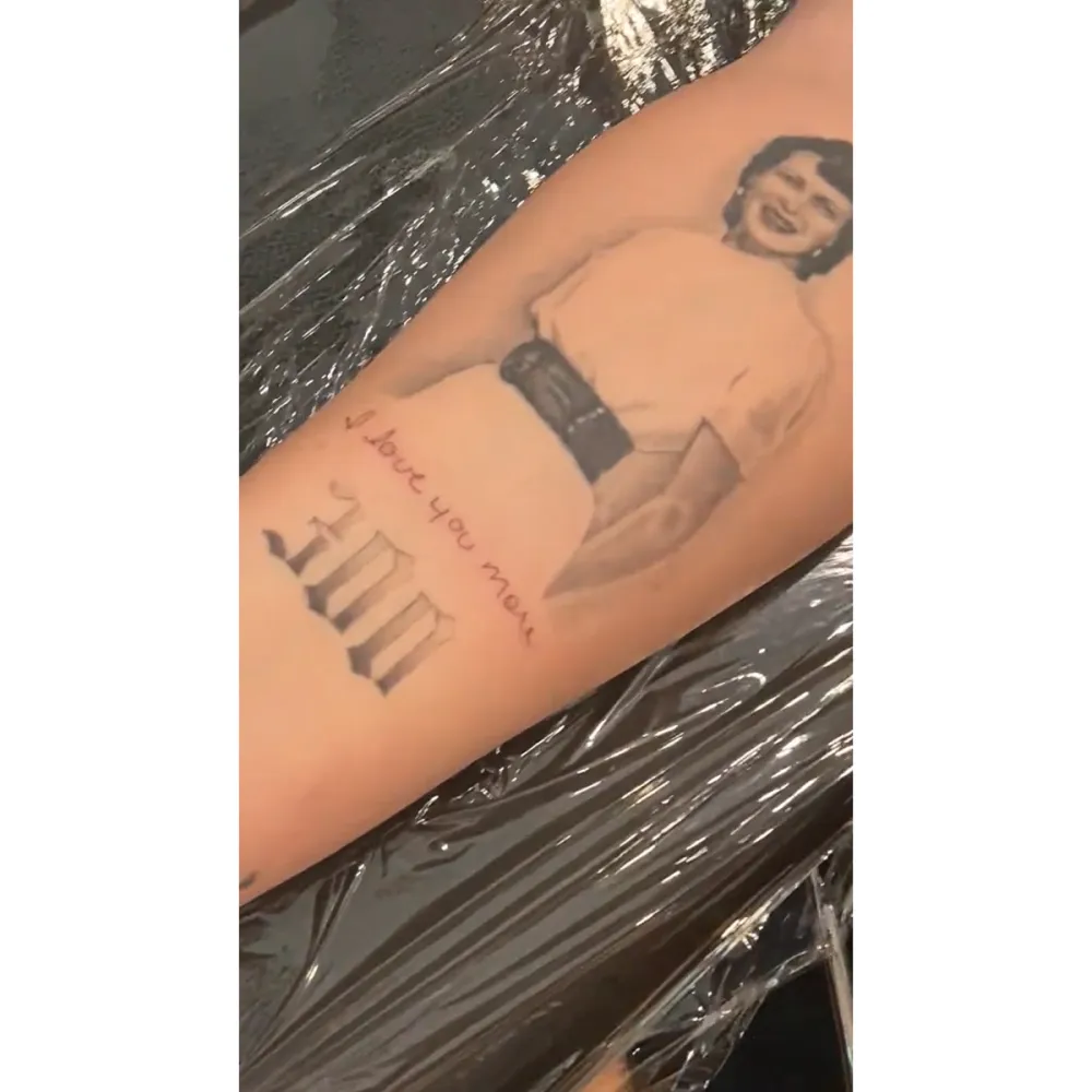 Demi Lovato Shows Off New Meaningful Tattoo