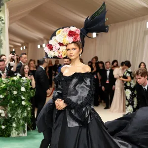 Feature Zendaya Second Look 2024 Met Gala