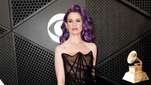 GettyImages-1986522956-Kelly Osbourne at GRAMMY Awards