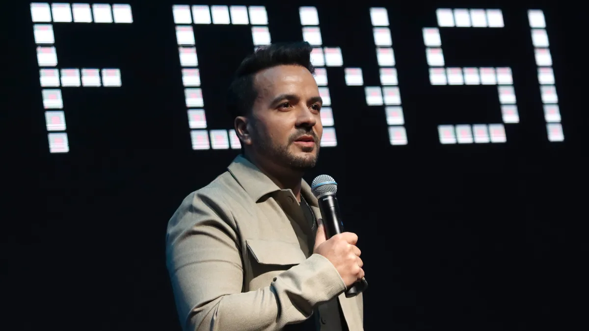 Luis Fonsi, cantante puertorriqueño