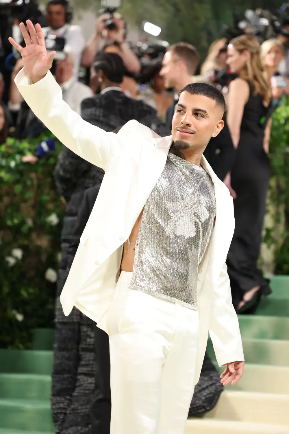 Rauw Alejandro en la Gala del Met 2024