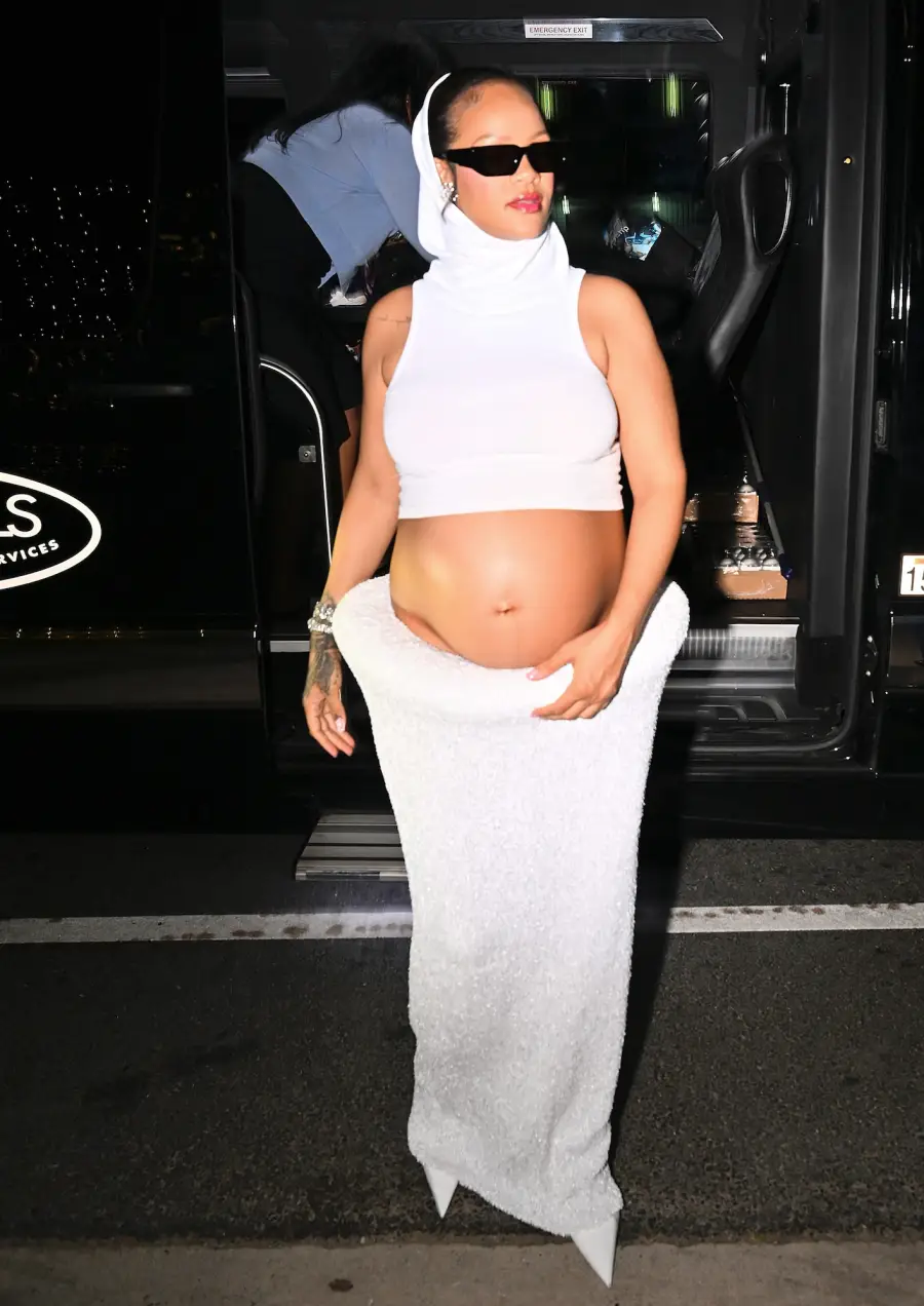 The Best Celebrity Bump-Baring Maternity Looks : Rihanna, Cardi B, More