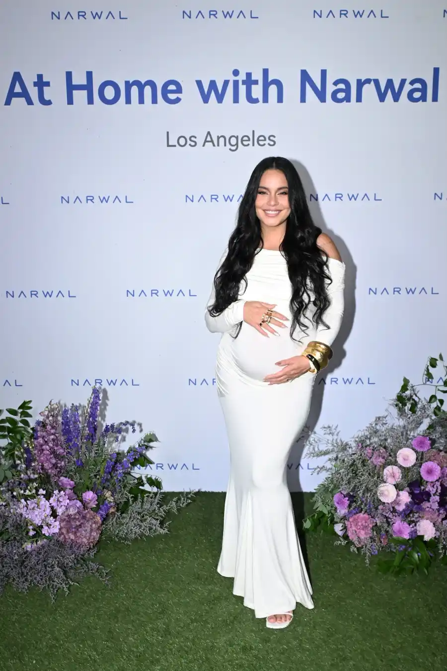 The Best Celebrity Bump-Baring Maternity Looks : Rihanna, Cardi B, More