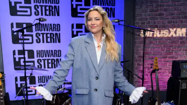 GettyImages-KateHudsononHowardStern-2151912275.jpg