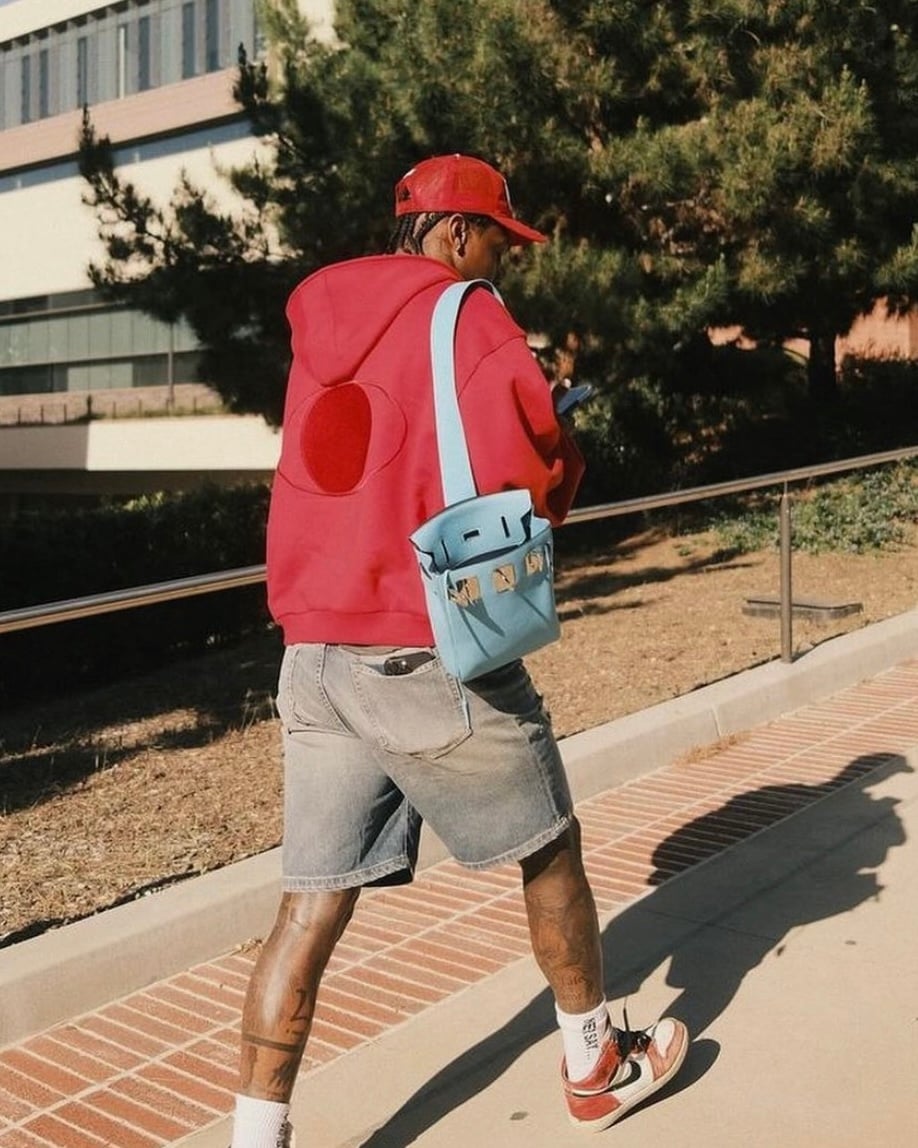 men celebs wearing hermes bags