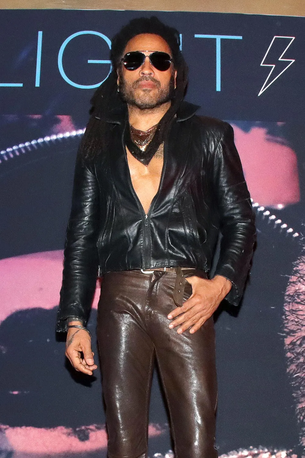 Inside Lenny Kravitz s Go To Daily Workout Routine &mdash; Leather Pants Optional 429