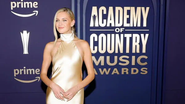Kelsea Ballerini Steals the Show on the 2024 ACM Awards Red Carpet 219