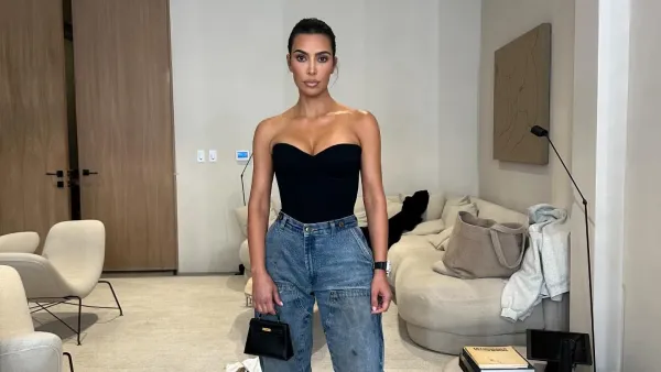 Kim Kardashian Has Nothing in Her Kelly Bag